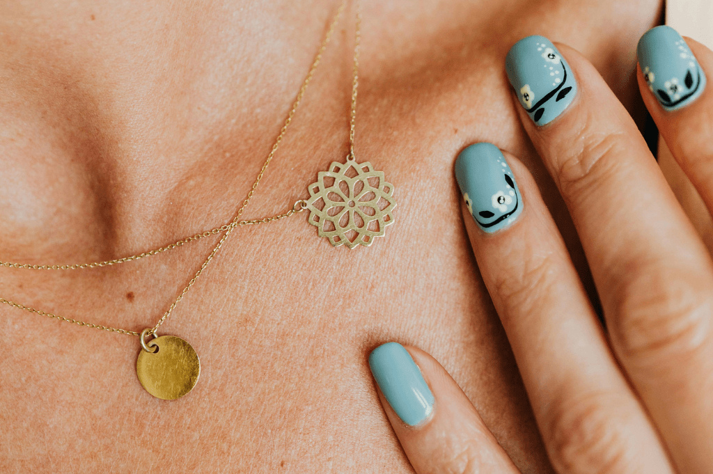 The Ultimate Guide: How to Remove Press-On Nails Safely and Easily (Without Damage!)